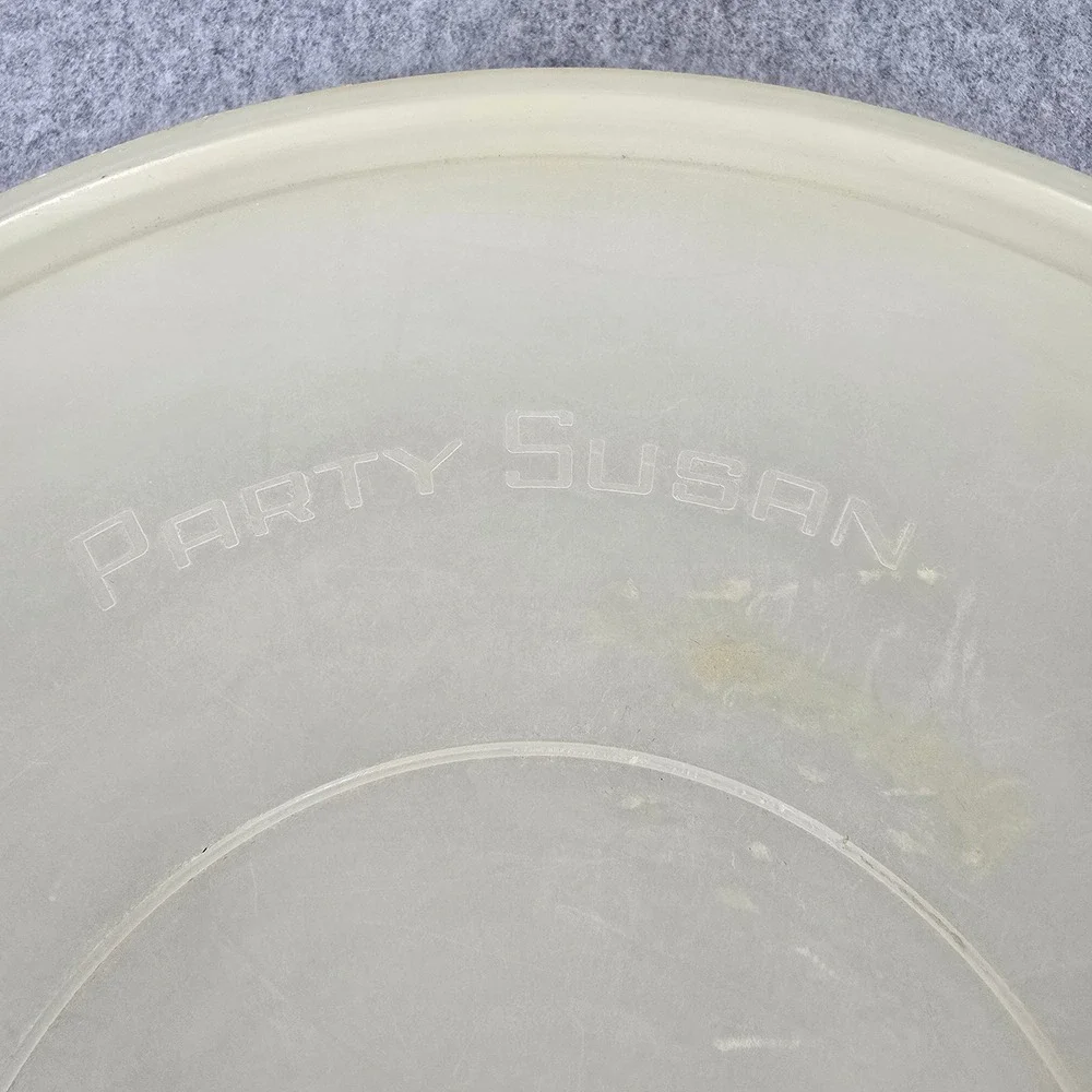 Vintage Tupperware Party Susan Sheer White Replacement Lid & Base 224-5 242-5